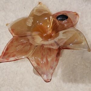 Nwt MURANO MADE IN ITALY  FLOWER
